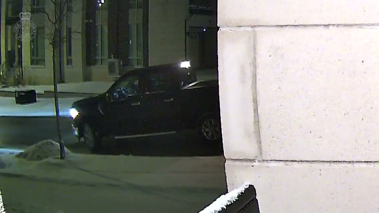 Włamywacze w Vaughan zatrzymani ogniem z broni palnej