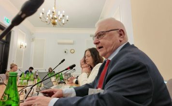 Stan Tymiński w polskim Sejmie – rozmawiamy o powrotach Polaków