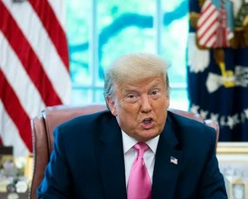 Trump “wstrzymuje” bombardowanie elektrowni, Iran nie potwierdza rzekomych negocjacji