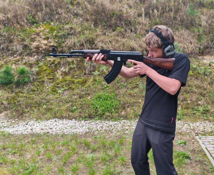 {1AF1C3DF-48E0-4F4E-BD6A-BF9EF68F1A55}