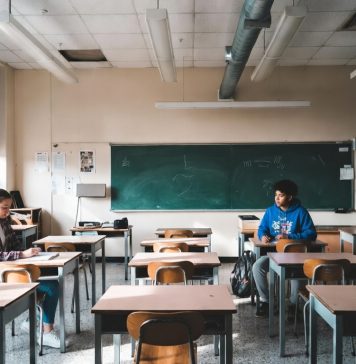 Dzieci przestały chodzić do szkoły – rekordowe absencje