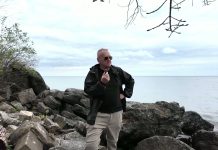 Chiny chcą ocalić Amerykę komentuje Andrzej Kumor