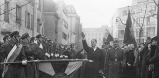 Legieć: Order Orła Białego dla Mussoliniego – a ten sam Order dla Zełenskiego? Dlaczego Mussolini na niego zasłużył, a Zełenski nie?