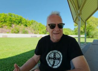 Gdyby tylko rozwalić sitwy – komentuje Andrzej Kumor