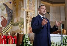 Prezydent RP Karol Nawrocki uczestniczył w beatyfikacji ks. Jana Świerca i jego ośmiu współbraci – męczenników, ofiar Auschwitz i Dachau.
