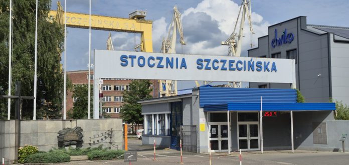 03. Brama Stoczni Szczecińskiej