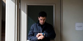 Psychologia w codziennym życiu: Dlaczego zaufanie jest tak ważne i jednocześnie tak trudne