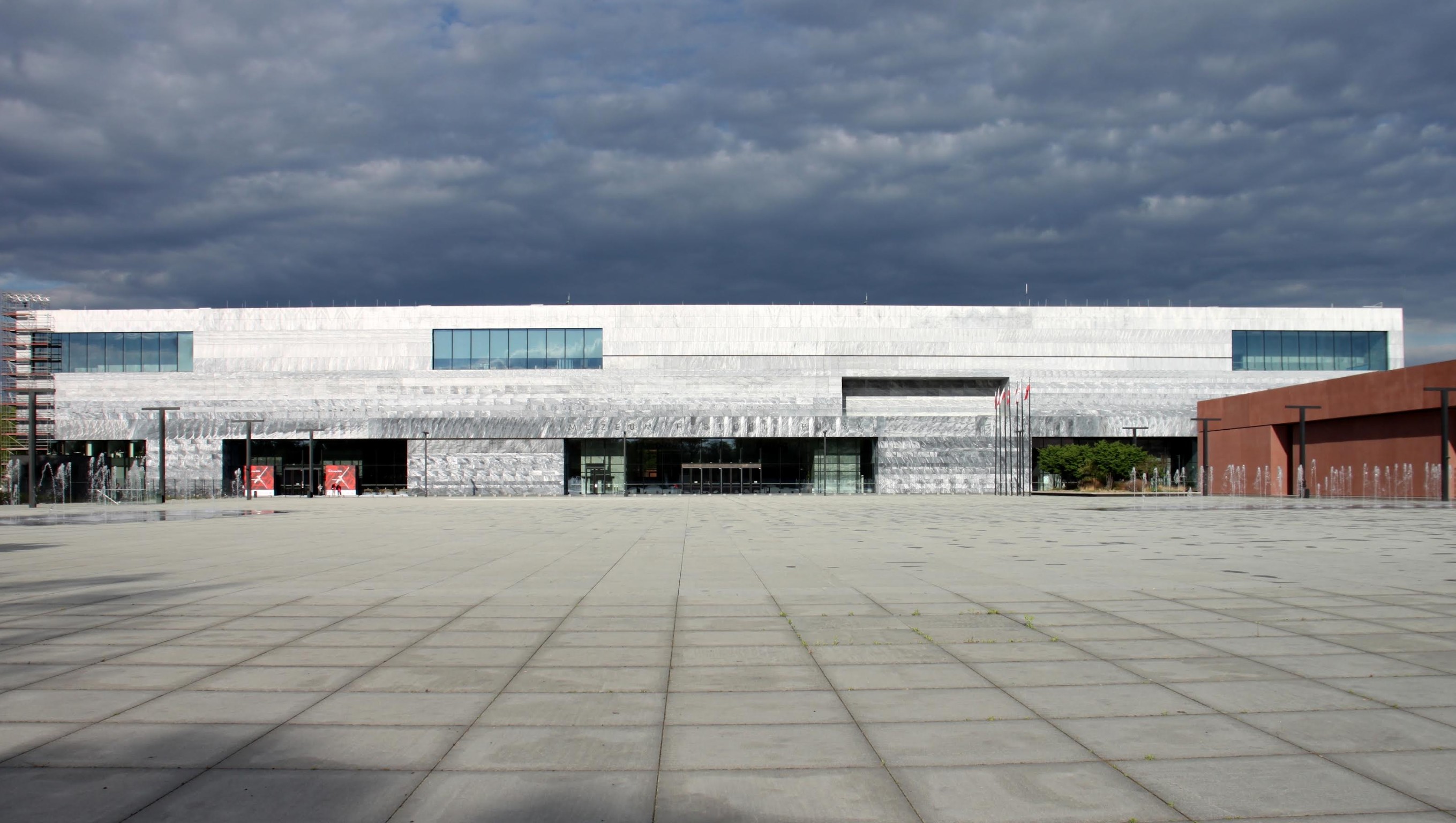 Wojciech Kempiński: Muzeum Historii Polski – krótka historia muzeum pisana na nowo