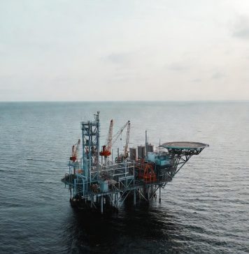 Wielkie złoża ropy koło Uznamu. Polska chce wydobywać, Niemcy blokują