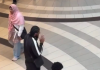 Modlitwy muzułmańskie w Eaton Centre i pytanie o Bill C-9