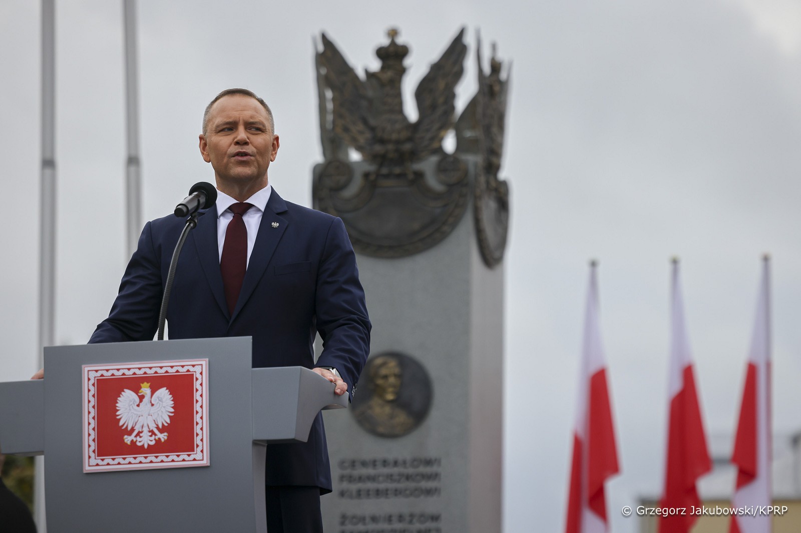 Wpis kancelarii z cytatem Prezydenta o „oddawaniu terytorium” wywołał falę komentarzy.