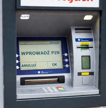 Uśmiechnij się do bankomatu – każda wypłata będzie nagrana