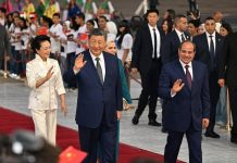 Xi Jinping zakończył w Kairze wizytę w Egipcie. Izrael patrzy z niepokojem na działania Chin w regionie