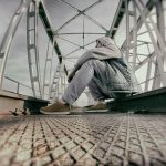 To mamy popychać samobójców, czy powstrzymywać? Ottawa do końca nie wie