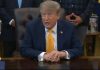 Trump grozi zastopowaniem całego handlu z Kanadą.