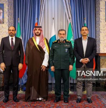 Spotkanie w Teheranie: Iran i Arabia Saudyjska przy jednym stole