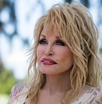 MICHALINKA: Tkanina przynależności O Dolly Parton