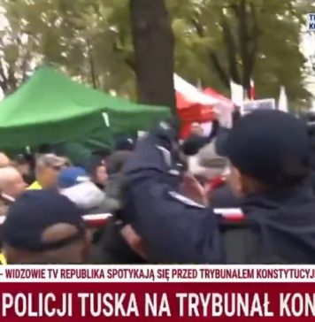 Pełzający zamach stanu, rząd usiłuje bezprawnie przejąć politycznie Trybunał Konstytucyjny