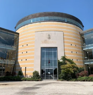 York University ogranicza nabór na stanowisko profesora sztucznej inteligencji. Kanada skazuje się na zacofanie